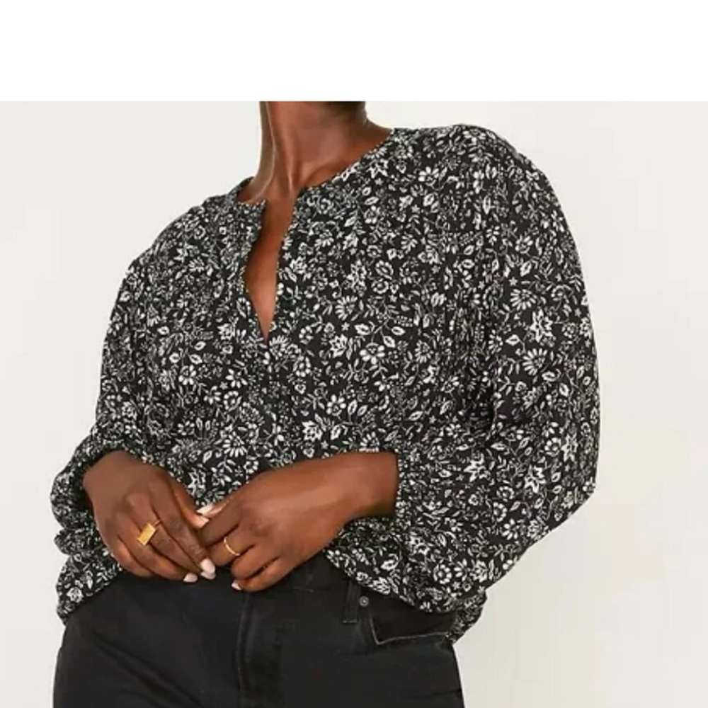 Floral Boho Peasant Top - never worn!